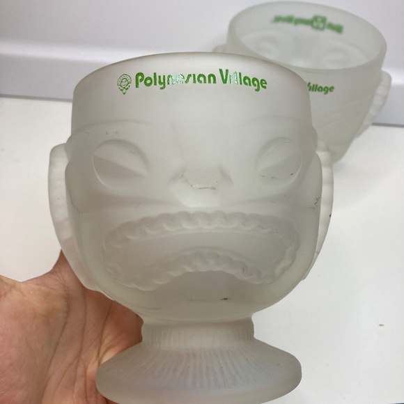 Set Of 2 Walt Disney World Polynesian Village Resort Frosted Glass Tiki Mug Cup - Picture 2 of 13